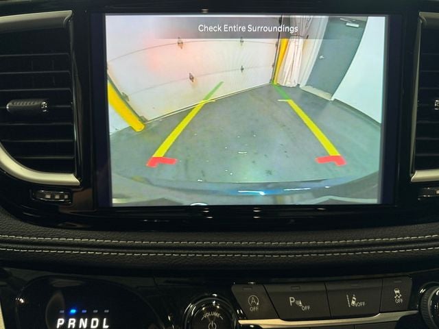 2024 Chrysler Pacifica Touring L 3.6 Liter V6 7 Passenger 3rd Row Seating AWD