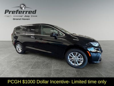 2026 Chrysler Pacifica PACIFICA SELECT AWD