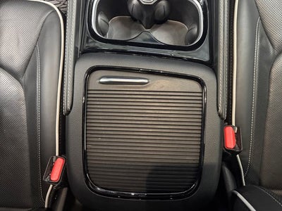 2025 Chrysler Pacifica Limited AWD