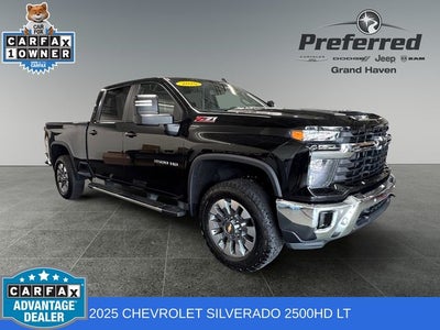 2025 Chevrolet Silverado 2500HD 4WD Crew Cab Standard Bed LT
