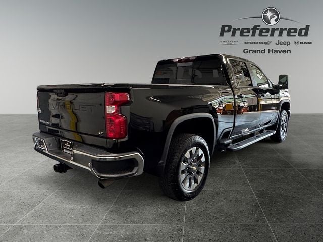 2025 Chevrolet Silverado 2500HD 4WD Crew Cab Standard Bed LT