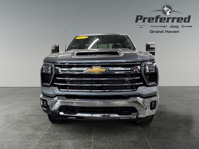 2024 Chevrolet Silverado 2500HD LTZ 6.6 Liter V6 Turbodiesel Crew Cab 4WD