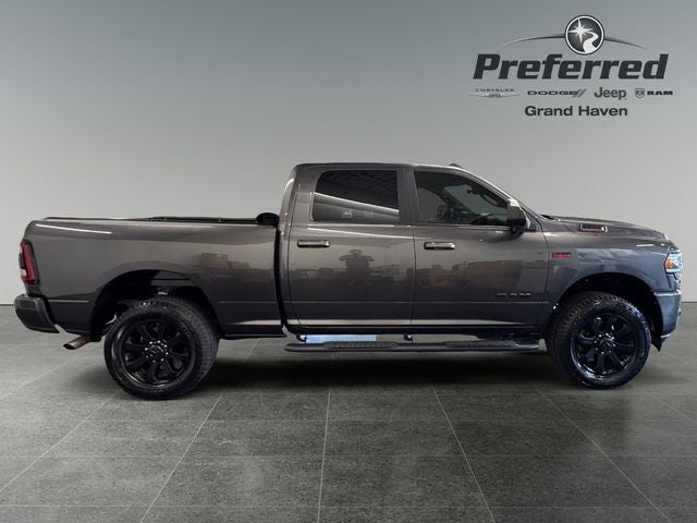 2021 RAM 3500 Big Horn Crew Cab 4x4 6'4' Box