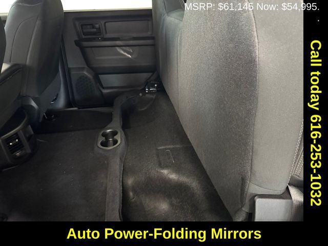 2026 RAM Ram 2500 RAM 2500 BLACK EXPRESS CREW CAB 4X4 6'4' BOX