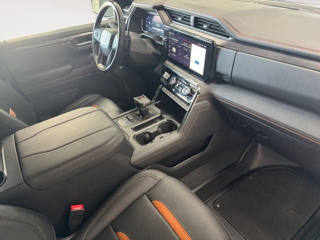 2024 GMC Sierra 1500 4WD Crew Cab Short Box AT4