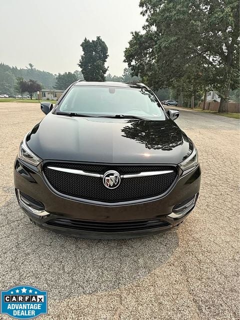 2021 Buick Enclave Essence 3.6 Liter V6 AWD 3rd Row Seating