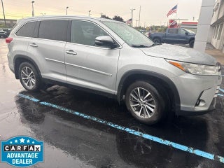 2019 Toyota Highlander XLE 3.5 Liter V6 AWD 3rd Row Seating