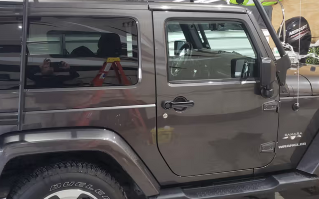 2017 Jeep Wrangler Sahara 4x4