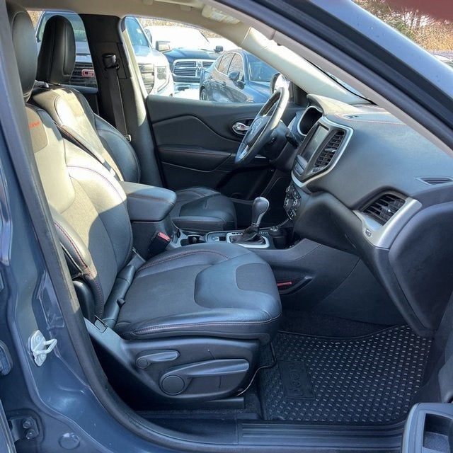 2016 Jeep Cherokee Trailhawk