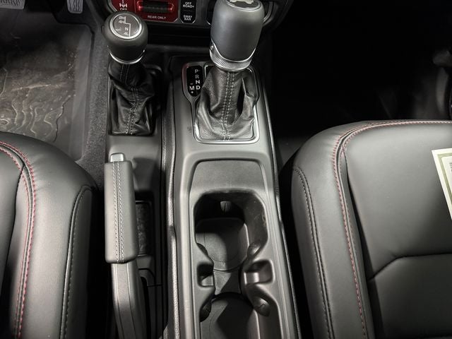 2027 Jeep Wrangler WRANGLER 4-DOOR RUBICON
