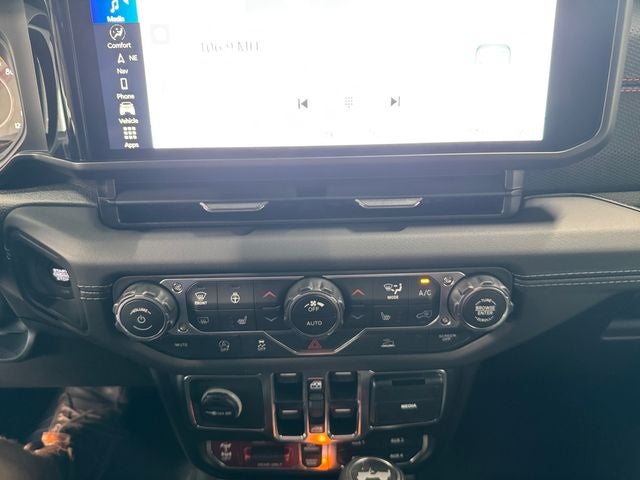 2027 Jeep Wrangler WRANGLER 4-DOOR RUBICON