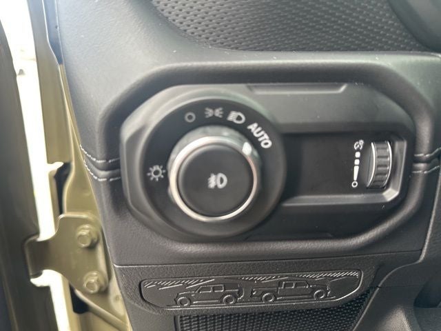 2025 Jeep Wrangler 4-Door Rubicon 4x4