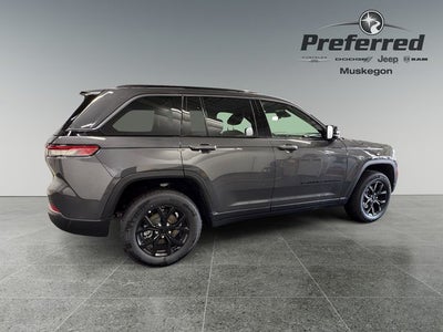 2026 Jeep Grand Cherokee GRAND CHEROKEE LAREDO ALTITUDE 4X4