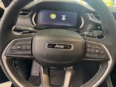 2027 Jeep Grand Cherokee GRAND CHEROKEE LIMITED 4X4