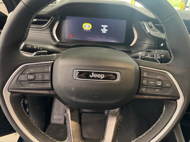 2027 Jeep Grand Cherokee GRAND CHEROKEE LIMITED 4X4