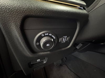2027 Jeep Grand Cherokee GRAND CHEROKEE LIMITED 4X4