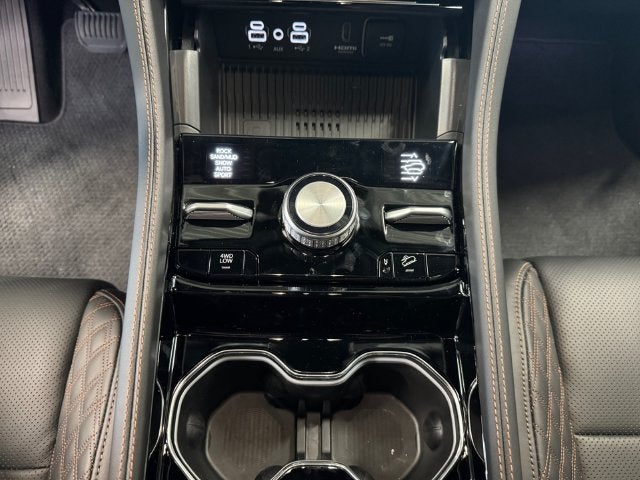 2027 Jeep Grand Cherokee GRAND CHEROKEE SUMMIT 4X4