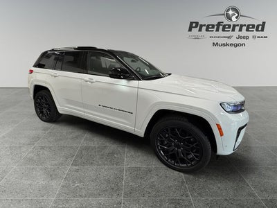 2027 Jeep Grand Cherokee GRAND CHEROKEE SUMMIT 4X4