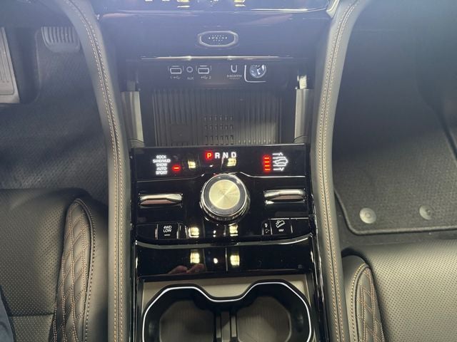 2026 Jeep Grand Cherokee GRAND CHEROKEE SUMMIT 4X4