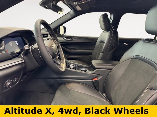 2025 Jeep Grand Cherokee GRAND CHEROKEE L ALTITUDE X 4X4