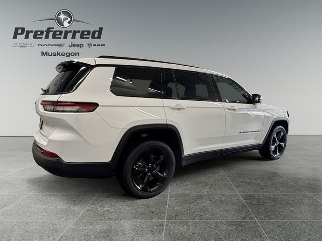 2022 Jeep Grand Cherokee L Altitude 4x4