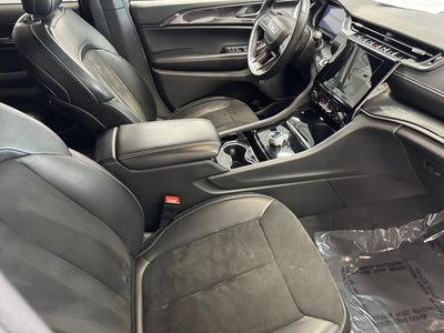 2022 Jeep Grand Cherokee L Altitude 4x4