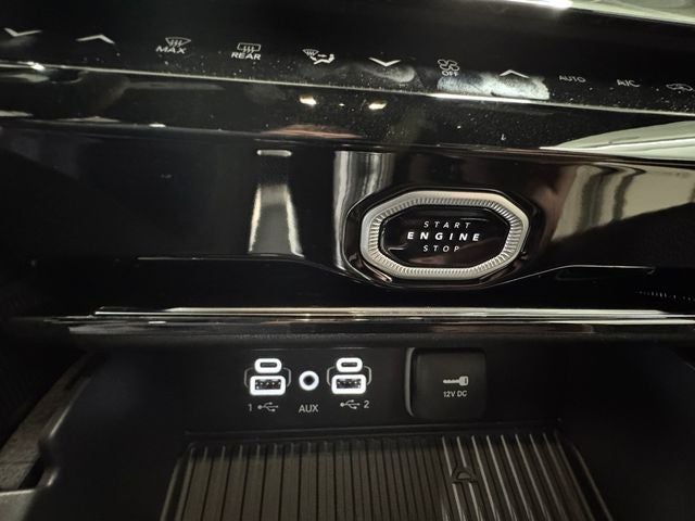2027 Jeep Grand Cherokee GRAND CHEROKEE L LAREDO ALTITUDE 4X4