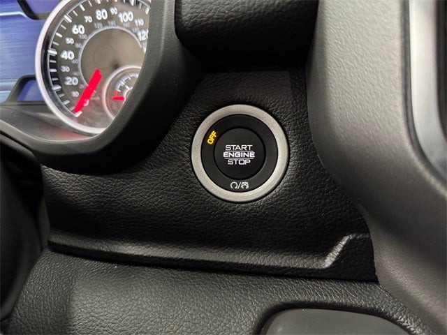 2025 RAM Ram 1500 RAM 1500 LONE STAR CREW CAB 4X4 5'7' BOX