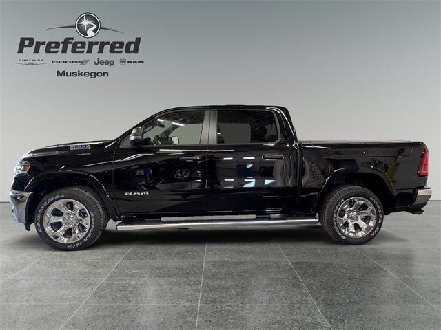 2025 RAM Ram 1500 RAM 1500 LONE STAR CREW CAB 4X4 5'7' BOX