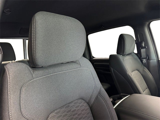 2025 RAM Ram 1500 RAM 1500 LONE STAR CREW CAB 4X4 5'7' BOX