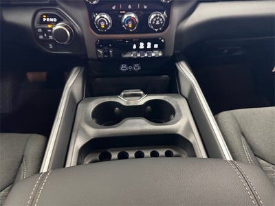 2025 RAM Ram 1500 RAM 1500 BIG HORN CREW CAB 4X4 5'7' BOX