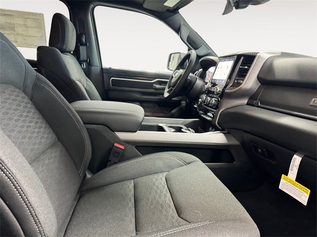 2025 RAM Ram 1500 RAM 1500 BIG HORN CREW CAB 4X4 5'7' BOX