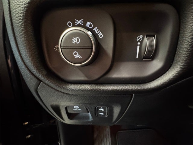 2025 RAM Ram 1500 RAM 1500 BIG HORN CREW CAB 4X4 5'7' BOX