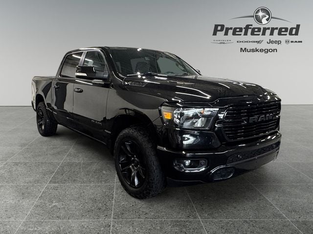 2020 RAM 1500 Big Horn Crew Cab 4x4 5'7' Box
