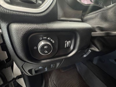 2021 RAM 1500 Big Horn Crew Cab 4x4 5'7' Box