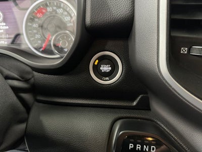 2022 RAM 1500 Big Horn Crew Cab 4x4 5'7' Box