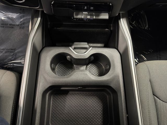 2020 RAM 1500 Big Horn Crew Cab 4x4 5'7' Box