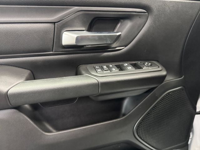 2026 RAM Ram 1500 RAM 1500 TRADESMAN CREW CAB 4X4 5'7' BOX