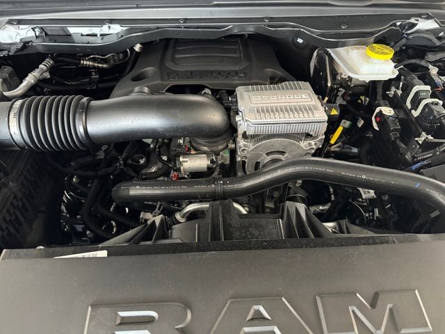 2026 RAM Ram 1500 RAM 1500 TRADESMAN CREW CAB 4X4 5'7' BOX