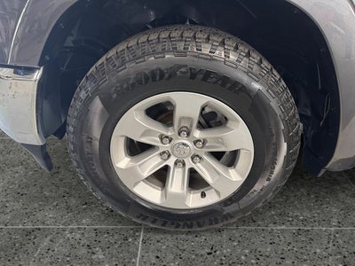 2022 RAM 1500 Laramie Crew Cab 4x4 5'7' Box