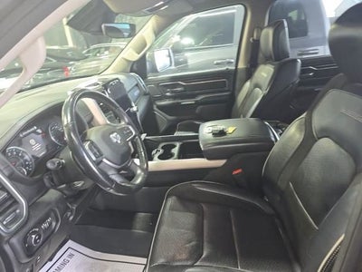 2022 RAM 1500 Laramie Crew Cab 4x4 5'7' Box