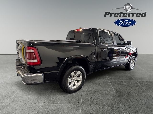 2022 RAM 1500 Laramie Crew Cab 4x4 5'7' Box