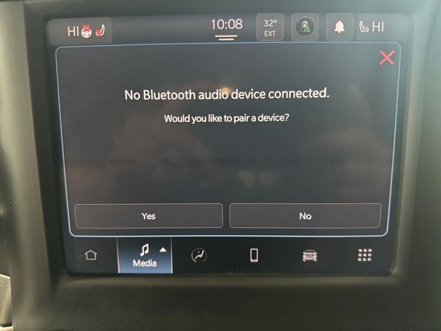 2022 RAM 1500 Laramie Crew Cab 4x4 5'7' Box