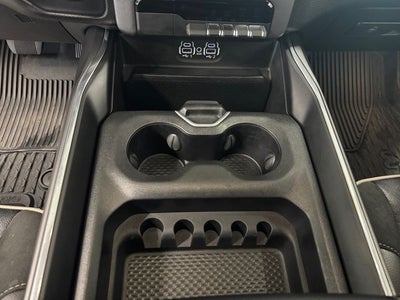 2022 RAM 1500 Laramie Crew Cab 4x4 5'7' Box