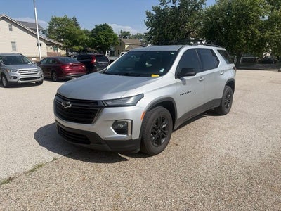 2022 Chevrolet Traverse LS 3.6 Liter V6 AWD 3rd Row Seating