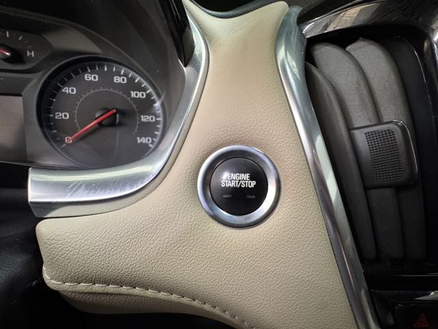 2022 Chevrolet Traverse AWD LS