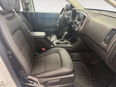2022 GMC Canyon 4WD Crew Cab Short Box AT4 - Cloth