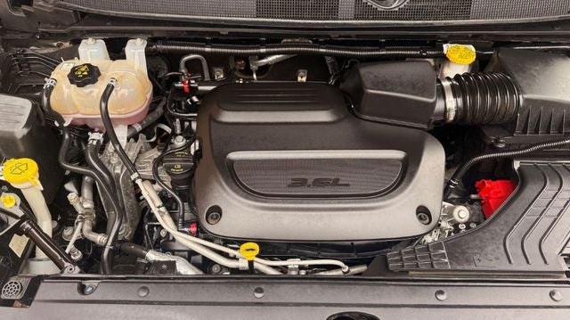 2023 Chrysler Pacifica Touring L 3.6 Liter V6 7 Passenger 3rd Row Seating