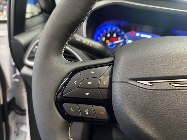 2027 Chrysler Pacifica PACIFICA LIMITED