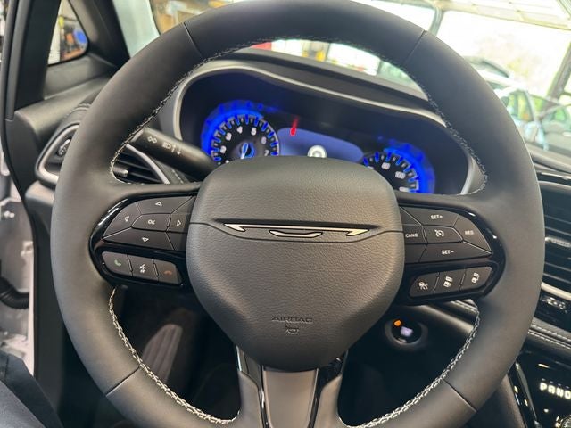 2027 Chrysler Pacifica PACIFICA LIMITED